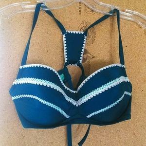 Shade Shore swim top 38B